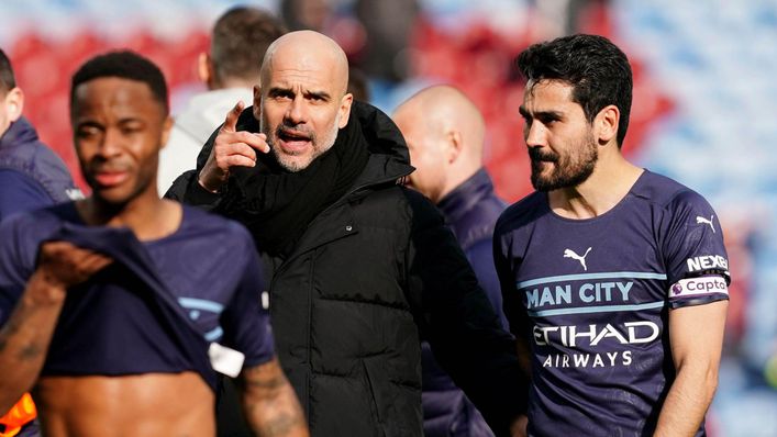 Pep Guardiola has urged his Manchester City players to live with the pressure they are facing