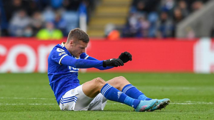 Jamie Vardy picked up an injury against Leeds