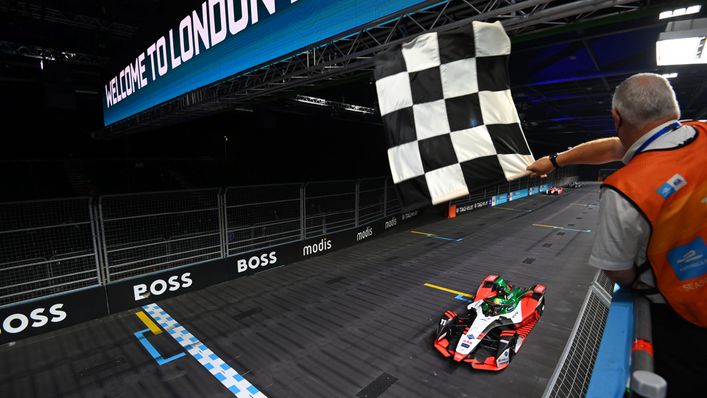Lucas di Grassi is first to the flag in London but was disqualified for not taking a drive-through penalty. (Pic: Formula E)