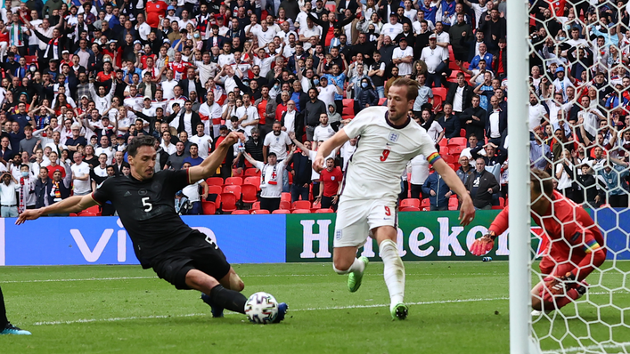 Harry Kane passes up a gilt-edged opportunity for the Three Lions, rounding Manuel Neuer when he should have shot